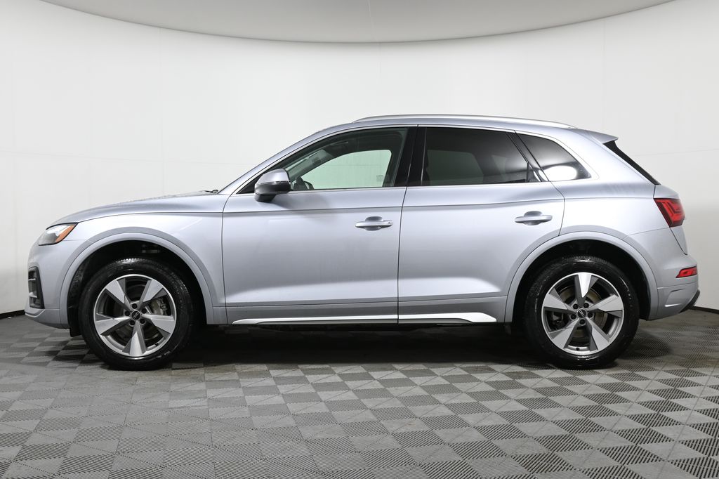 2022 Audi Q5 Premium Plus 2