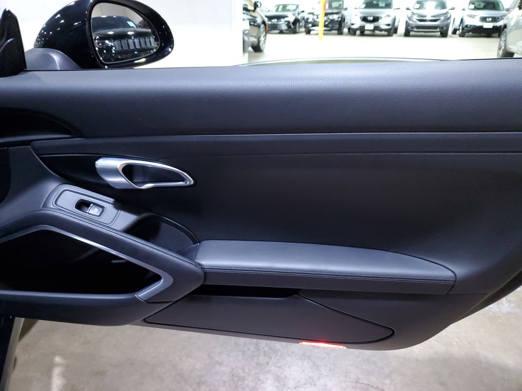2017 Porsche 911 Carrera photo
