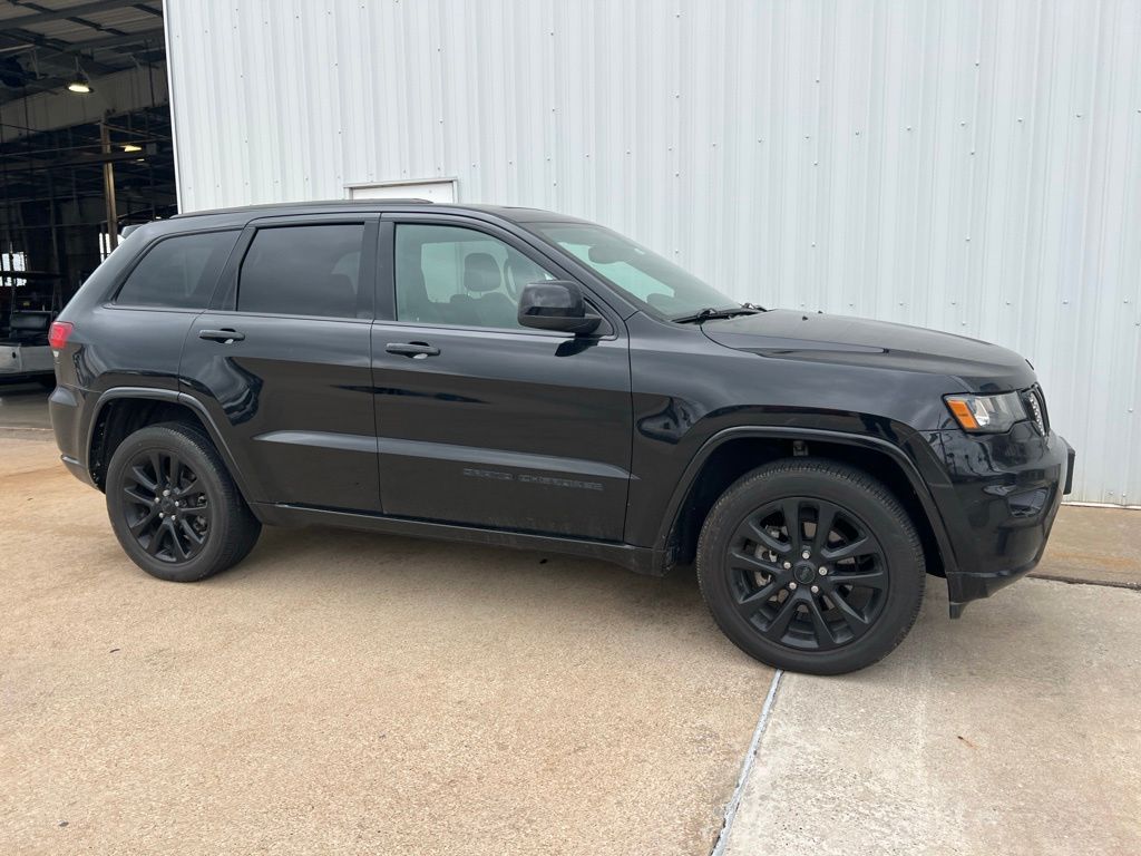 2020 Jeep Grand Cherokee Altitude Black at Bayway Cadillac of The Woodlands