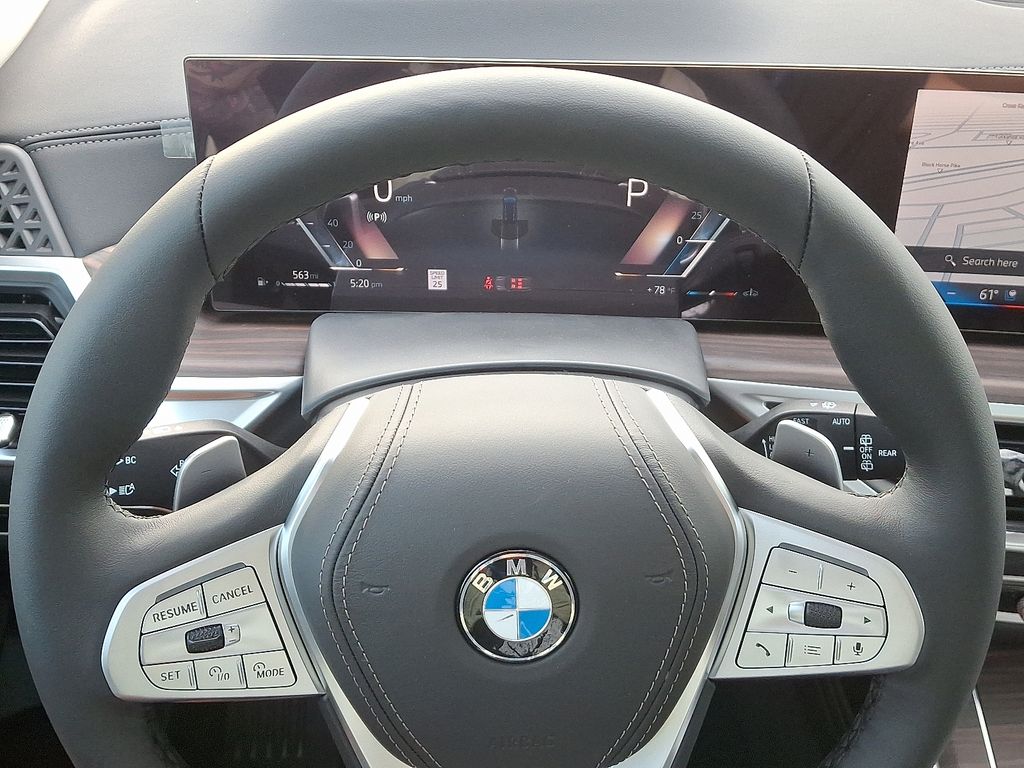 Thumbnail: 2026 BMW X7 - 9