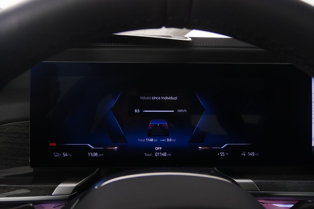 Thumbnail: 2026 BMW i7 - 22