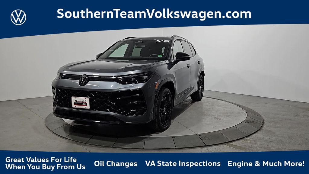 2026 Volkswagen Tiguan 2.0T SE R-Line Black