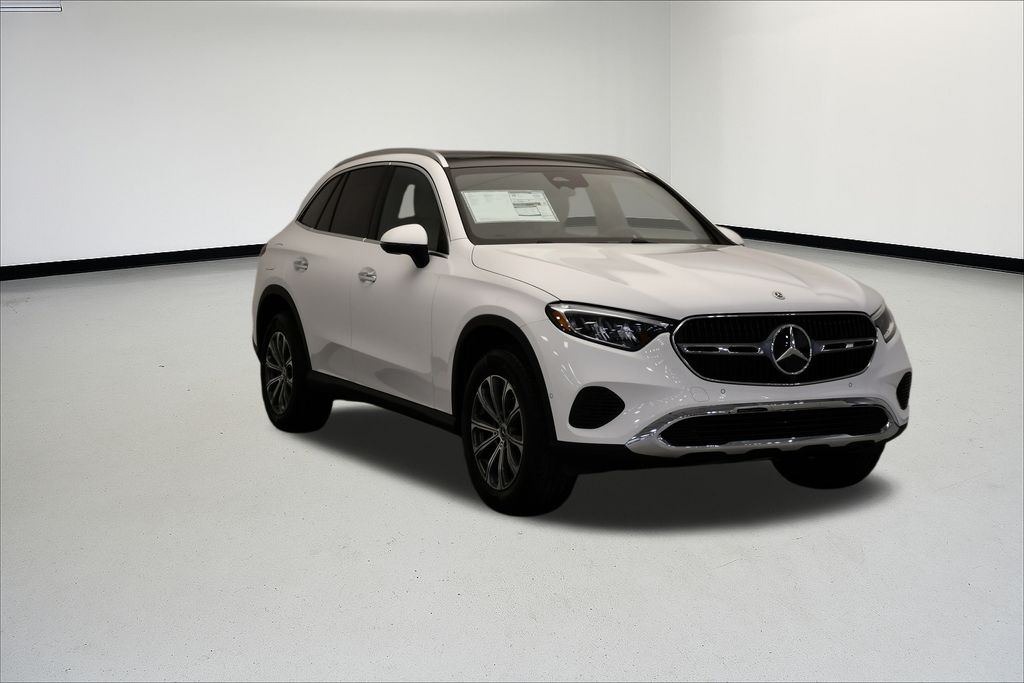 Thumbnail: 2026 Mercedes-Benz GLC - 7