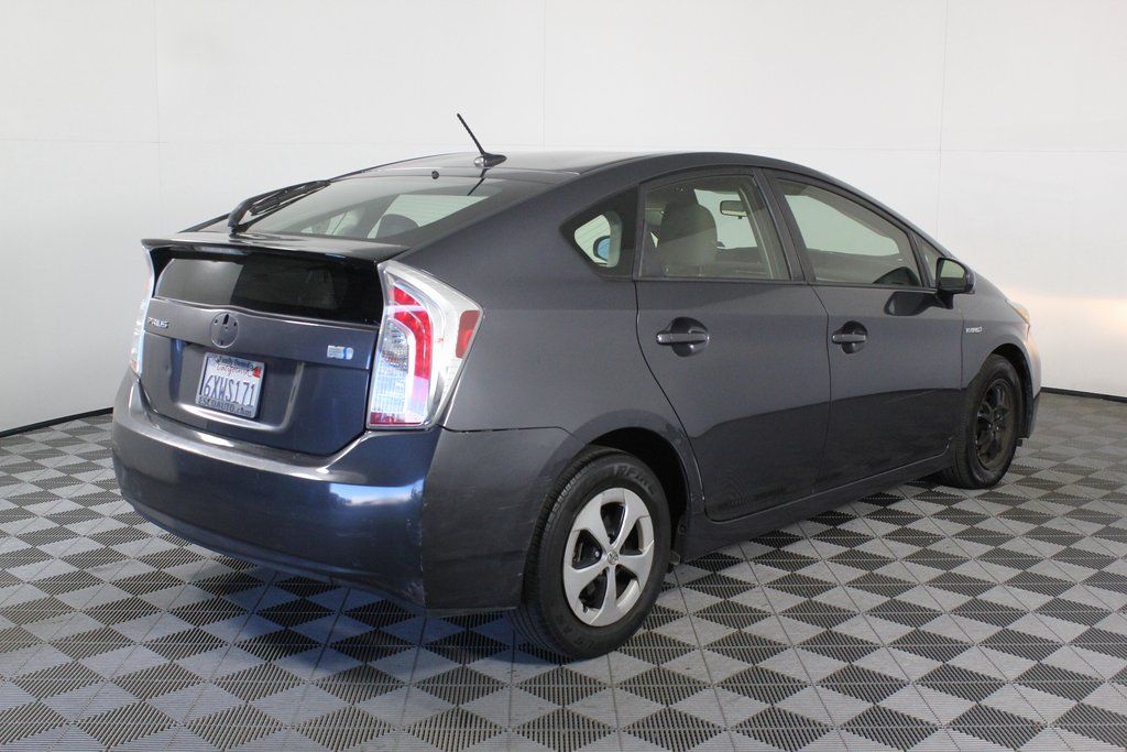 Thumbnail: 2012 Toyota Prius - 3
