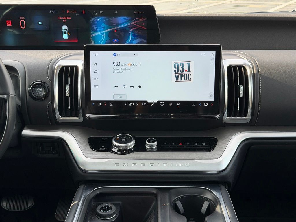 2025 Ford Expedition Platinum MAX