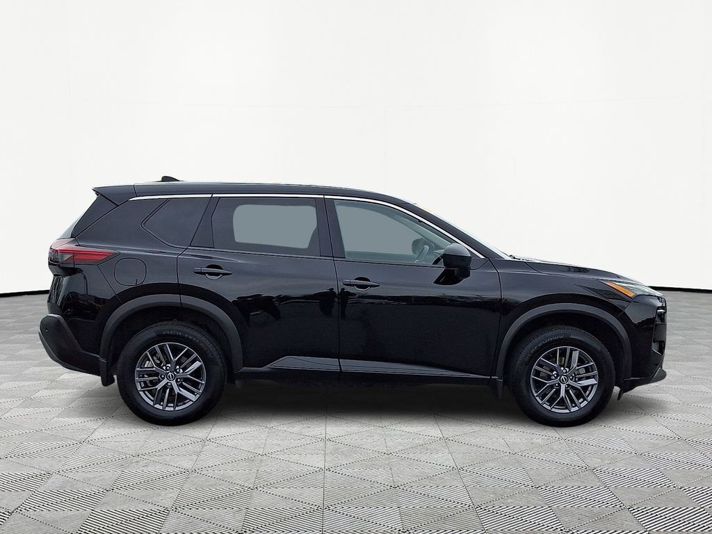 2023 Nissan Rogue — photo 7