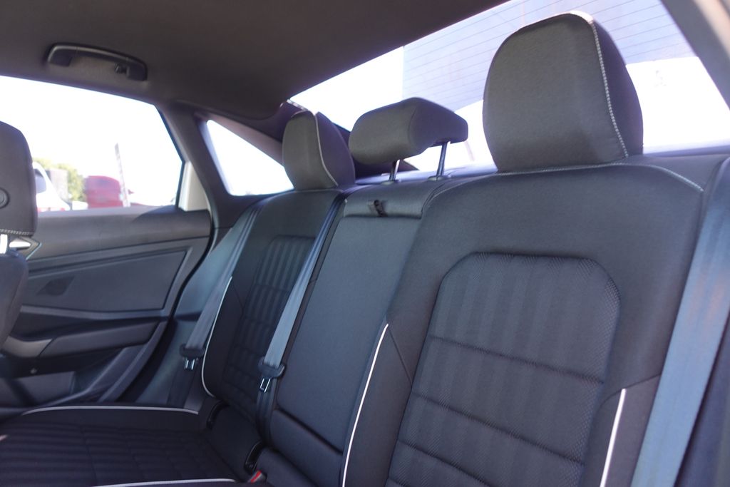 Used 2023 Silver Volkswagen 1.5T Sport image 24