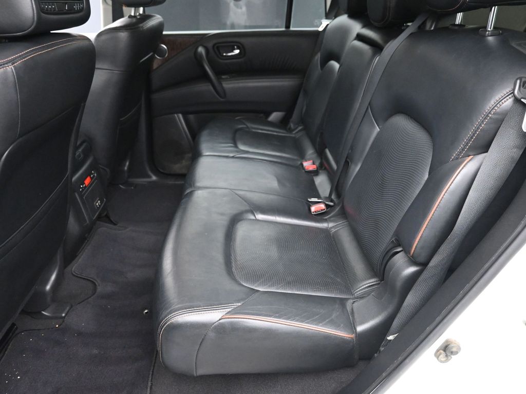 Used 2017 White Nissan SL image 12