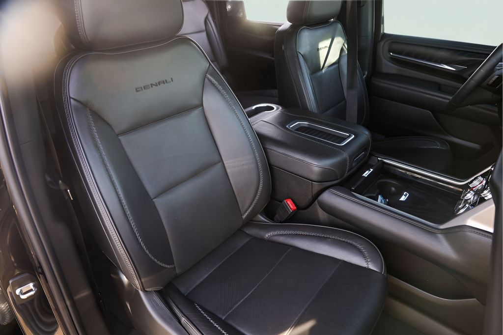 Used Car 2022 Gmc Yukon Xl  Denali For Sale Under $60,000 In Austin, Texas