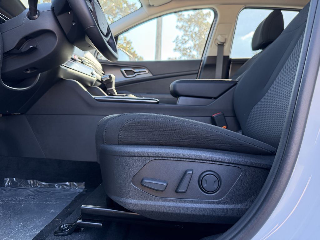 new 2026 Kia Sportage car, priced at $28,274