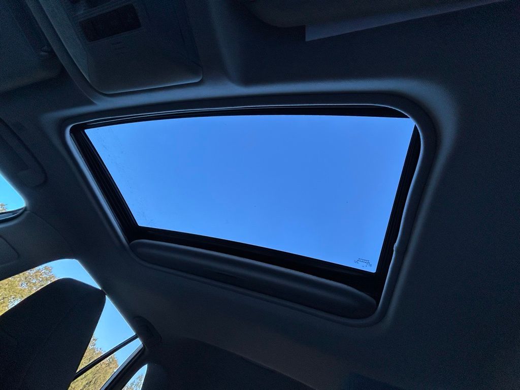 Thumbnail: 2024 Toyota RAV4 - 29