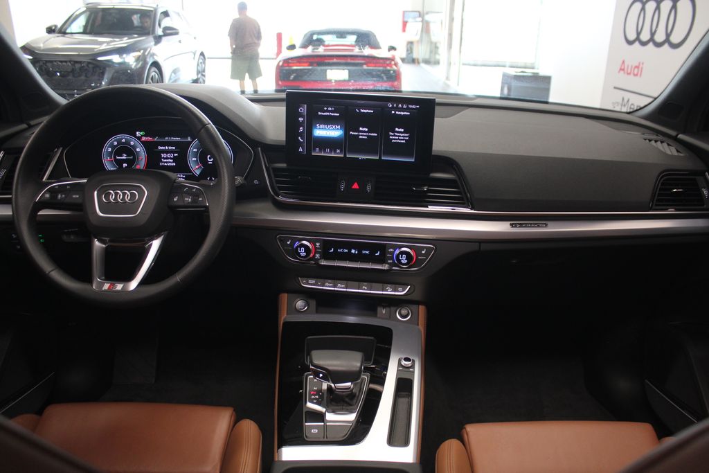 Thumbnail: 2024 Audi Q5 - 10