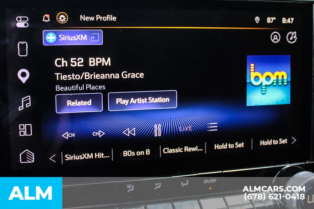 Used 2023 White Chevrolet LT image 33