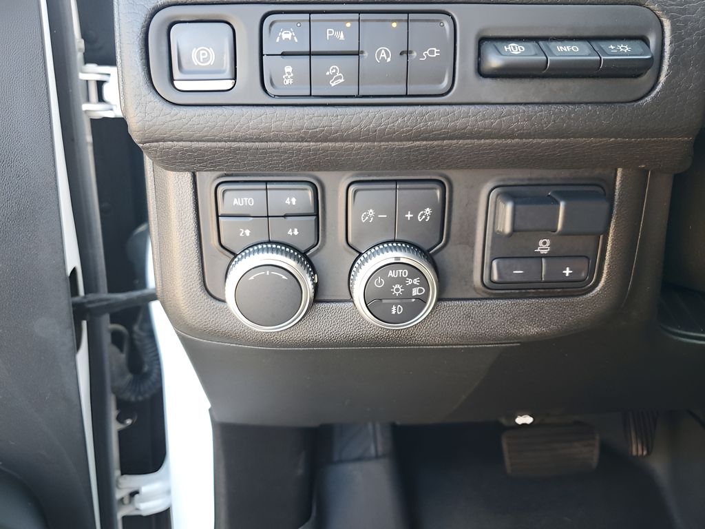 Used Car 2021 Gmc Yukon Xl  Denali For Sale Under $50,000 In Austin, Texas