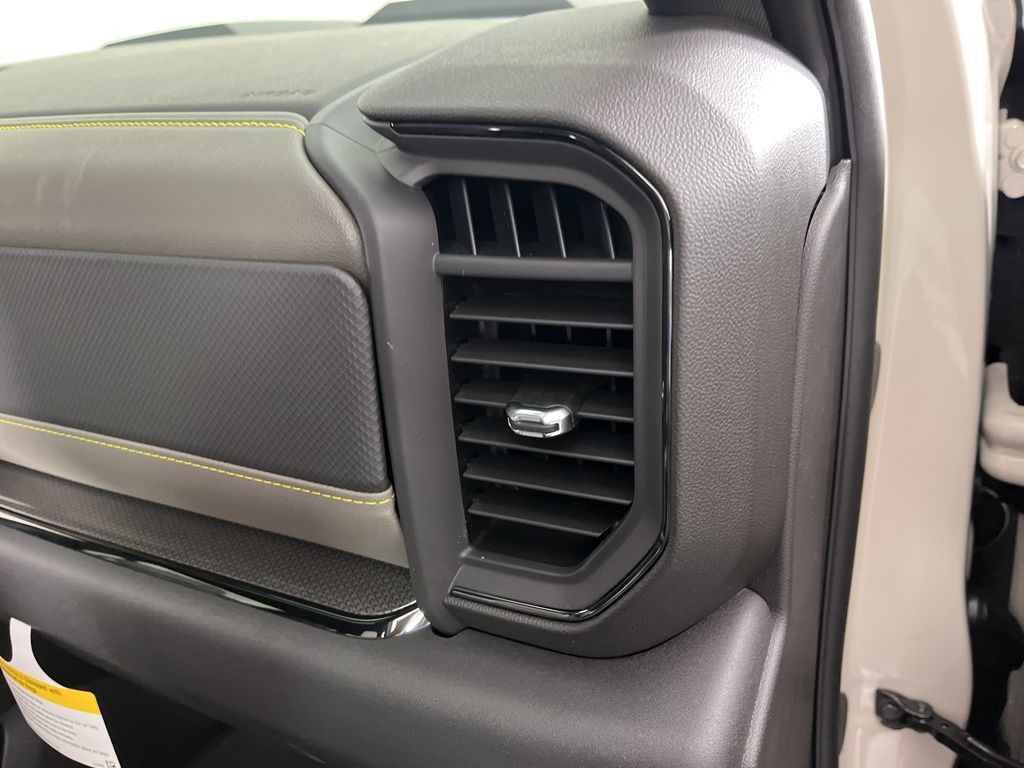 Thumbnail: 2026 Chevrolet Silverado 1500 - 11