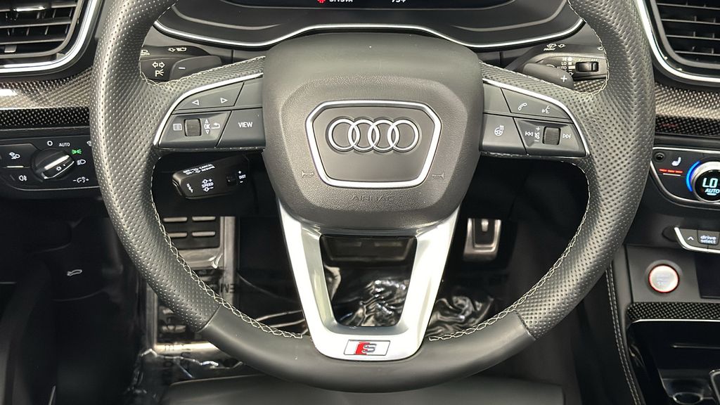 2022 Audi SQ5 Prestige 18
