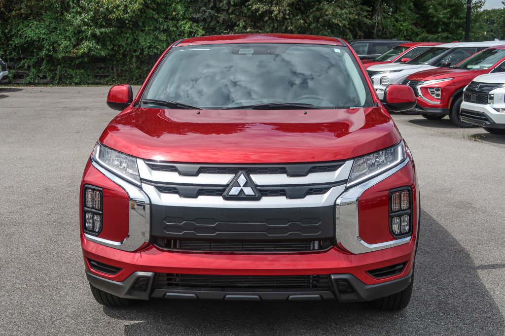 2027 Mitsubishi Outlander Sport ES