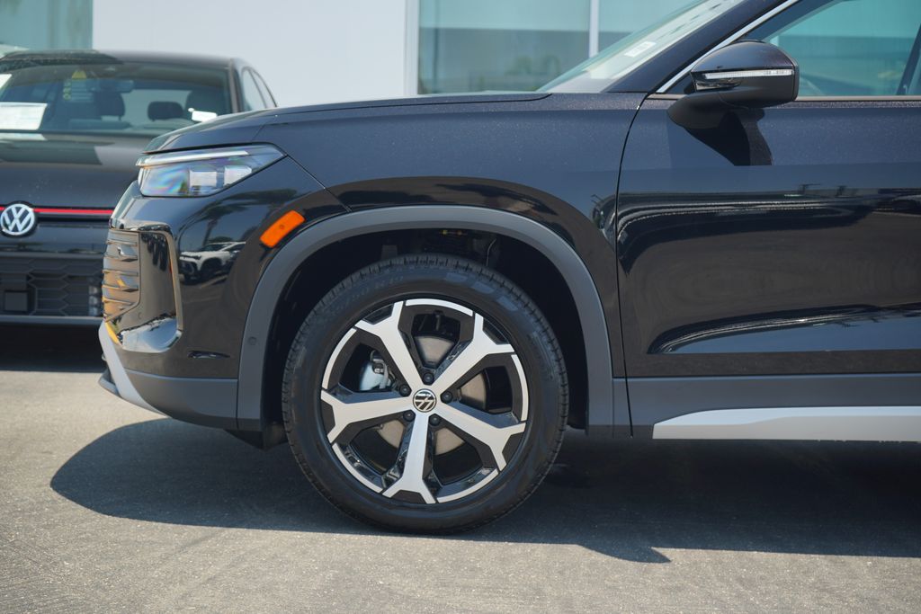 Thumbnail: 2025 Volkswagen Tiguan - 2