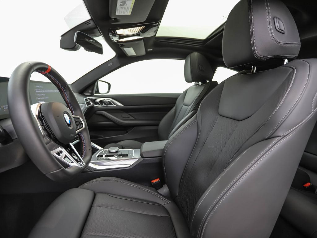 Thumbnail: 2026 BMW 4 Series - 11