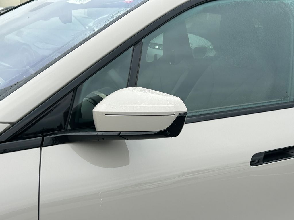 Thumbnail: 2026 BMW iX - 10