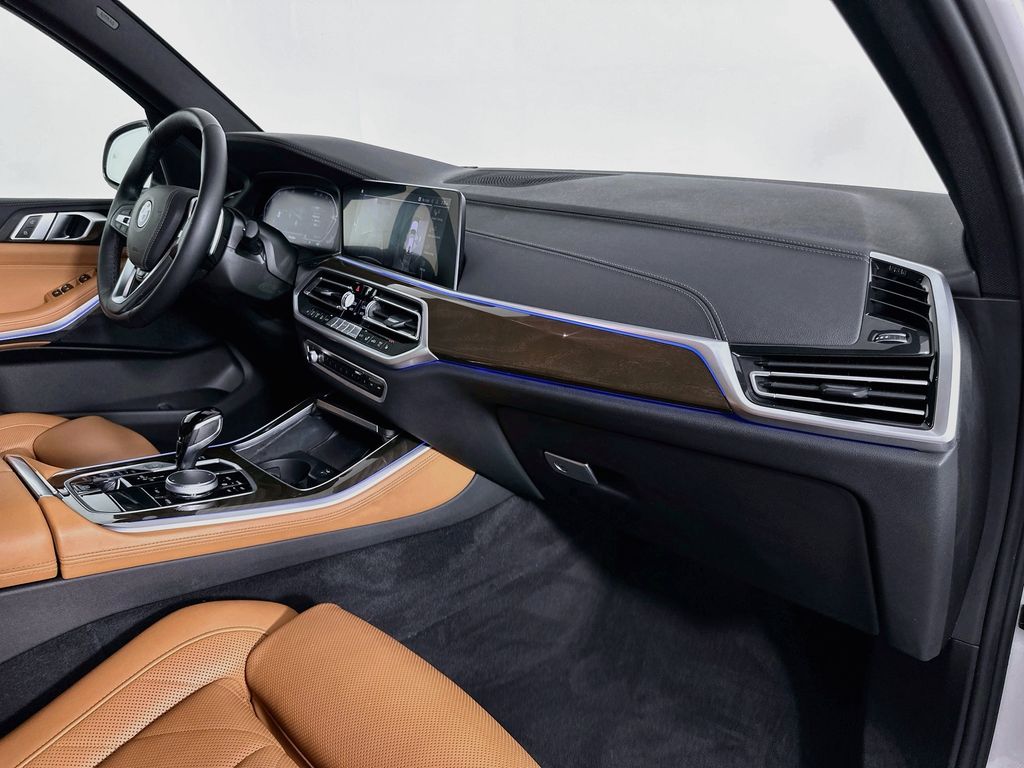 Thumbnail: 2023 BMW X5 - 30