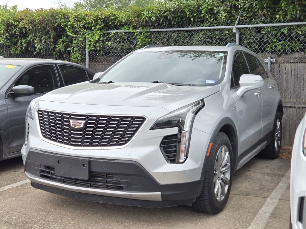 used 2021 Cadillac XT4 car, priced at $23,141
