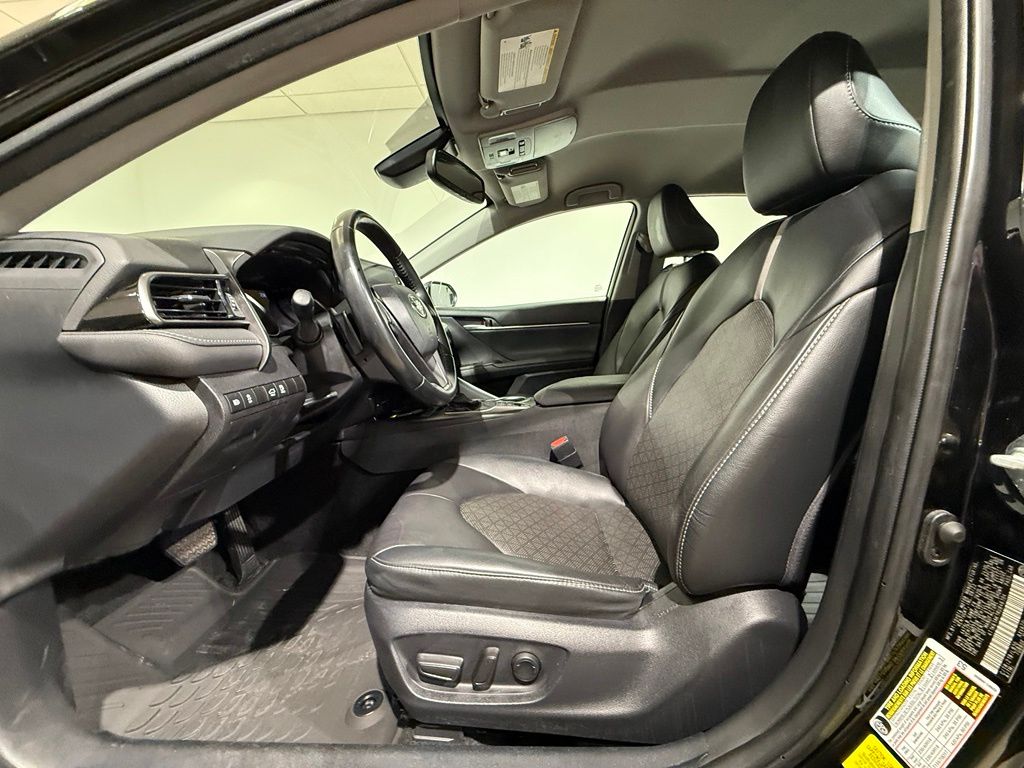 Thumbnail: 2024 Toyota Camry - 12