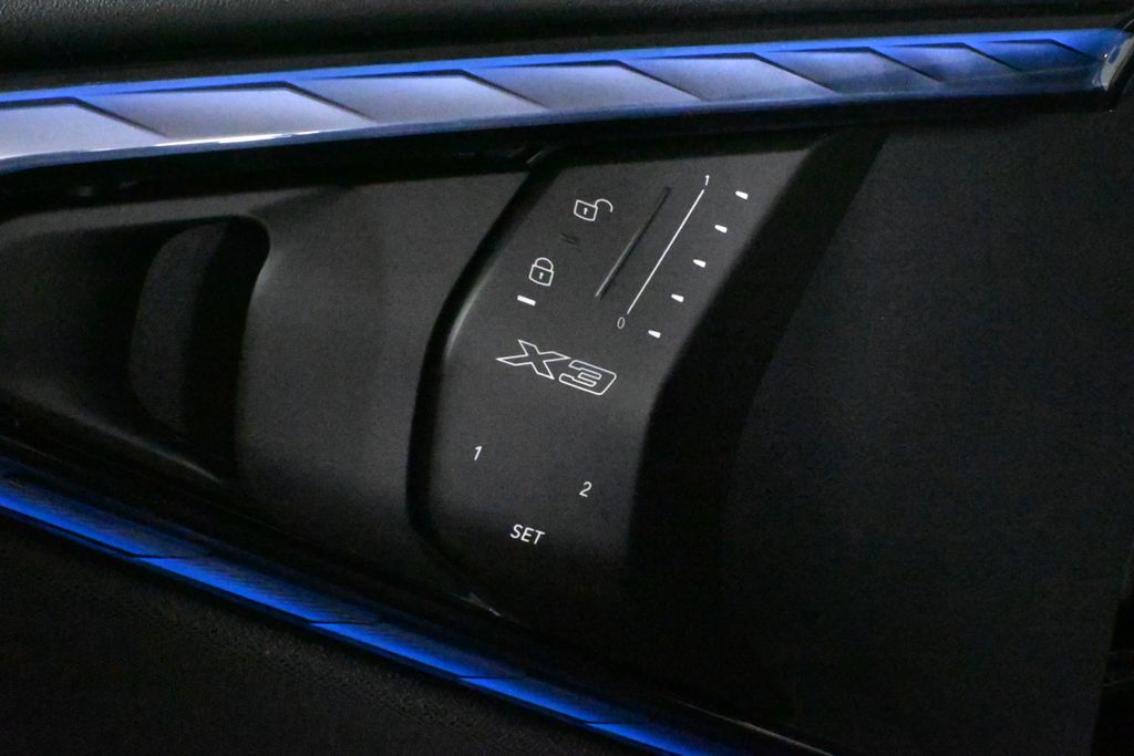 Thumbnail: 2025 BMW X3 - 30