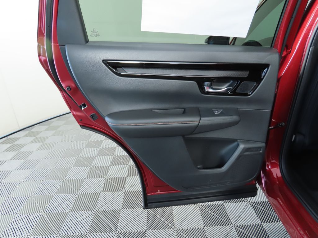 2025 Honda CR-V Sport Touring 27