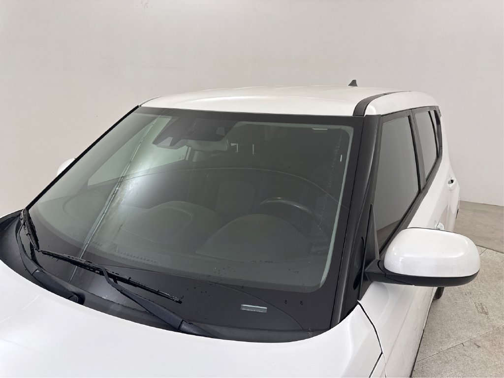 2020 Kia Soul EX - Photo 14