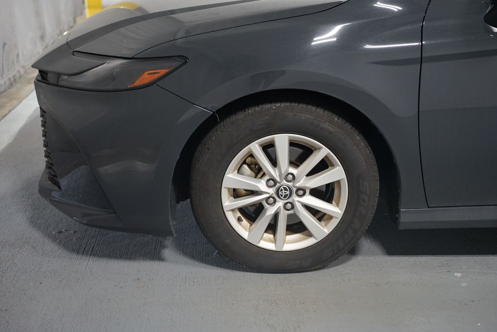 Thumbnail: 2025 Toyota Camry - 5