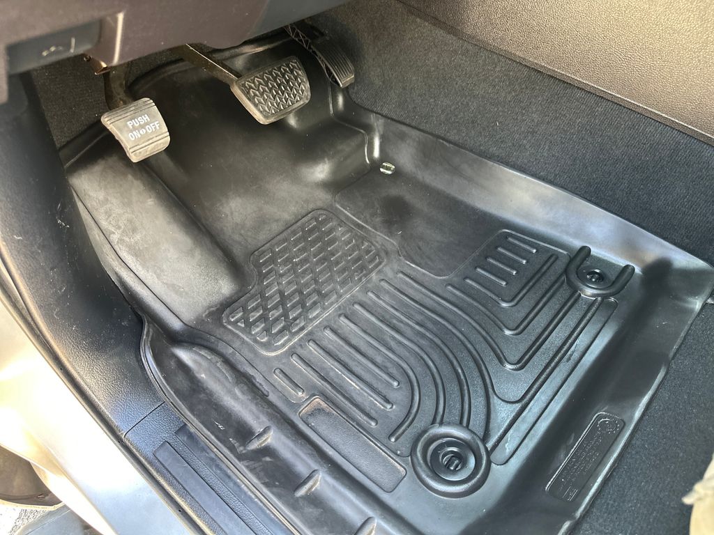 Used Car 2015 Toyota Tundra  For Sale Under $25,000 In Austin, Texas