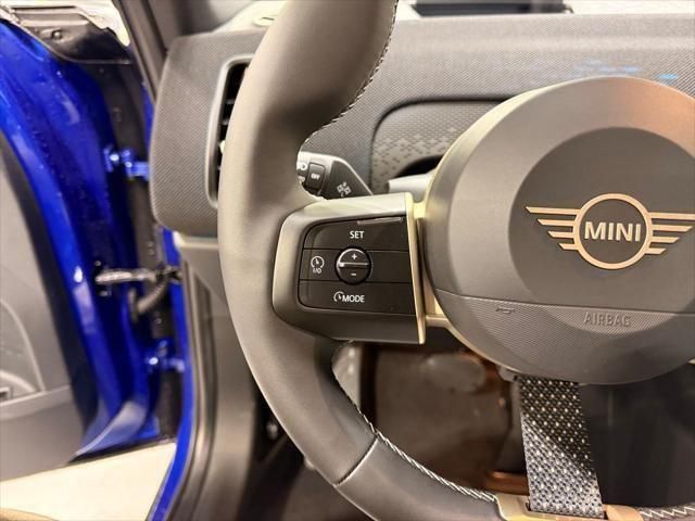 Thumbnail: 2026 MINI Cooper Countryman - 13