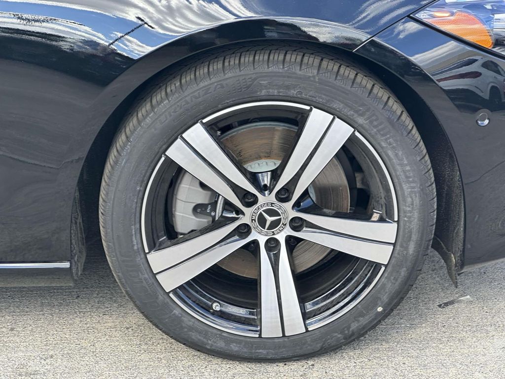 2025 Mercedes-Benz C-Class C 300 7
