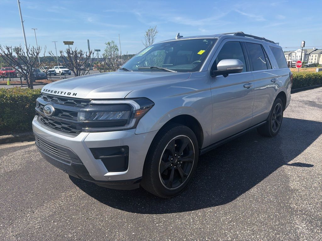 Iconic Silver Metallic 2024 Ford Expedition Limited RWD SUV / Crossover 4X2 Automatic