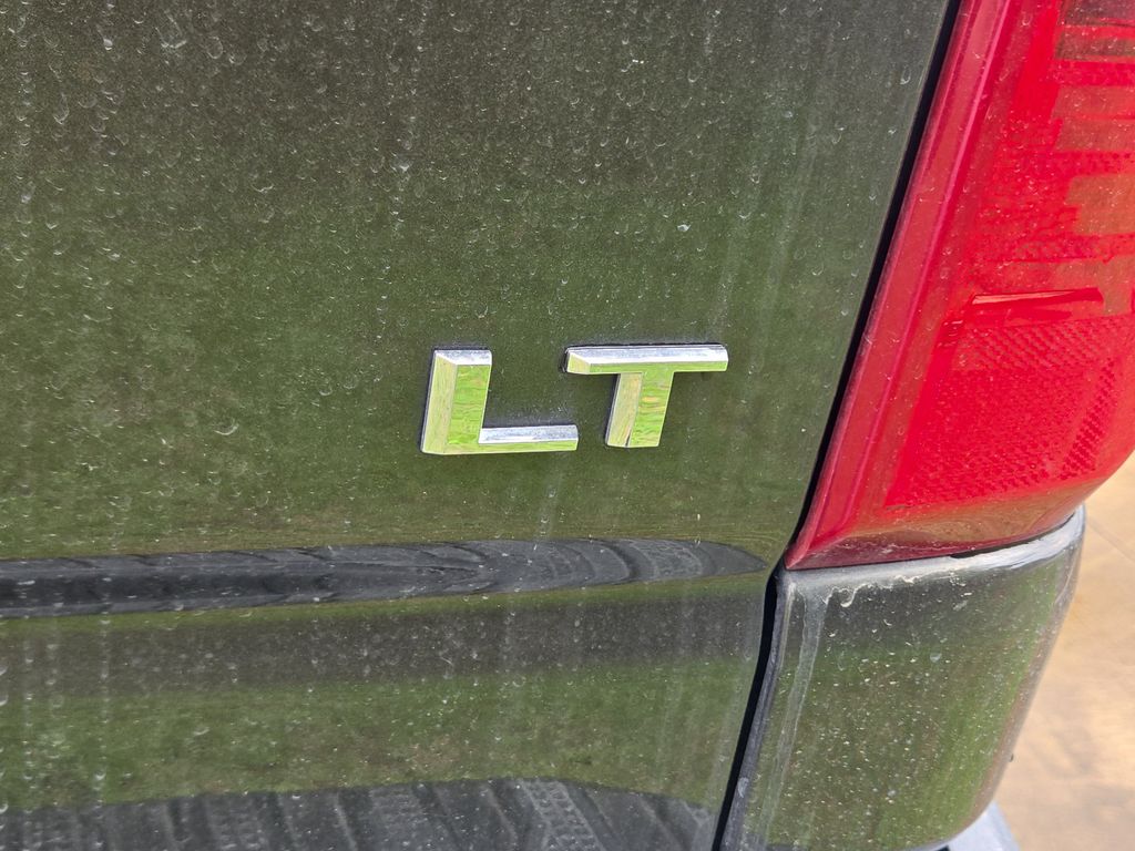 2022 Chevrolet Silverado 2500HD LT Green at Wharton Chevrolet GMC