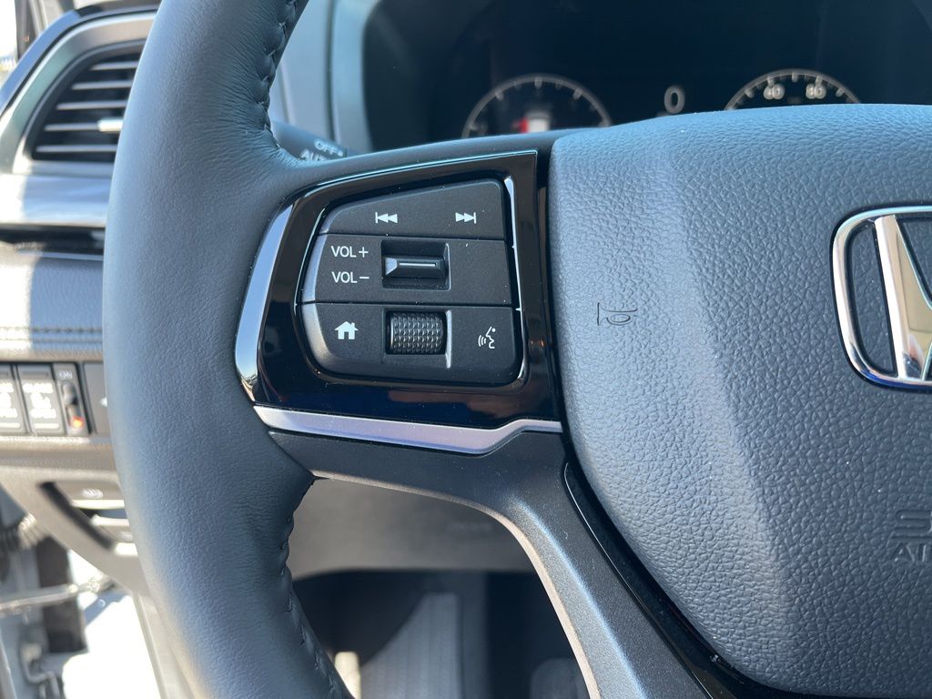 Thumbnail: 2026 Honda Odyssey - 22