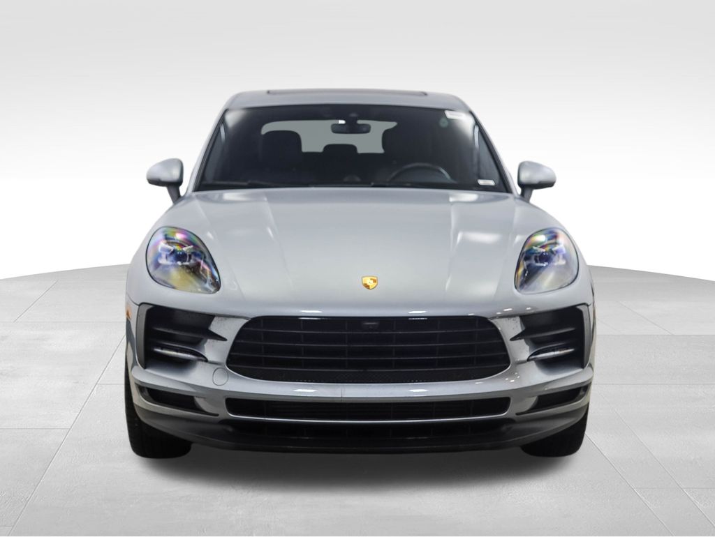 Thumbnail: 2020 Porsche Macan - 8