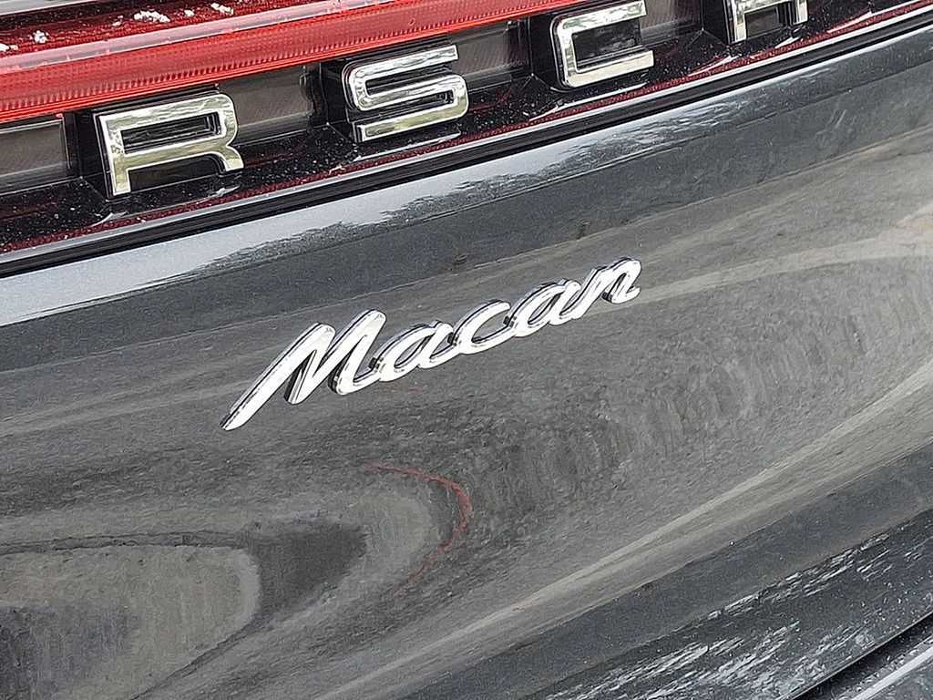 Thumbnail: 2025 Porsche Macan - 27