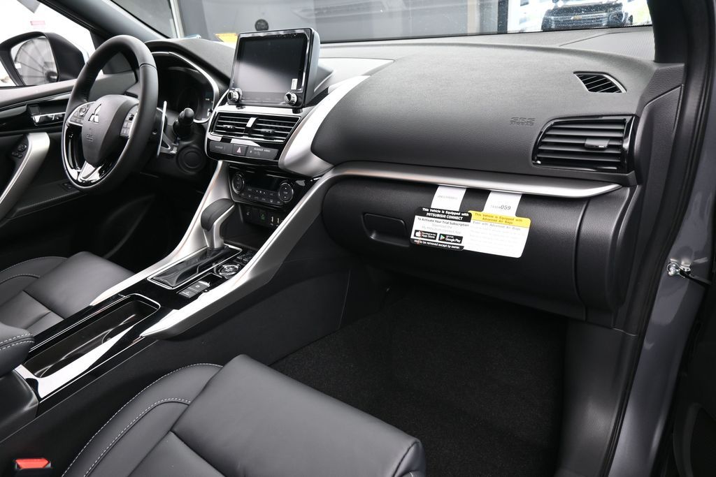 New 2026 Gray Mitsubishi SEL image 47