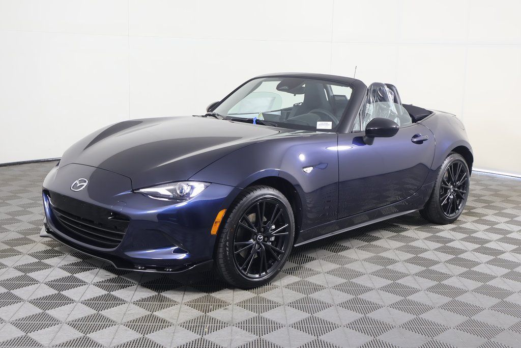 Thumbnail: 2026 Mazda MX-5 Miata - 4