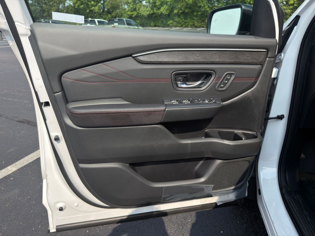 Thumbnail: 2026 Honda Pilot - 18