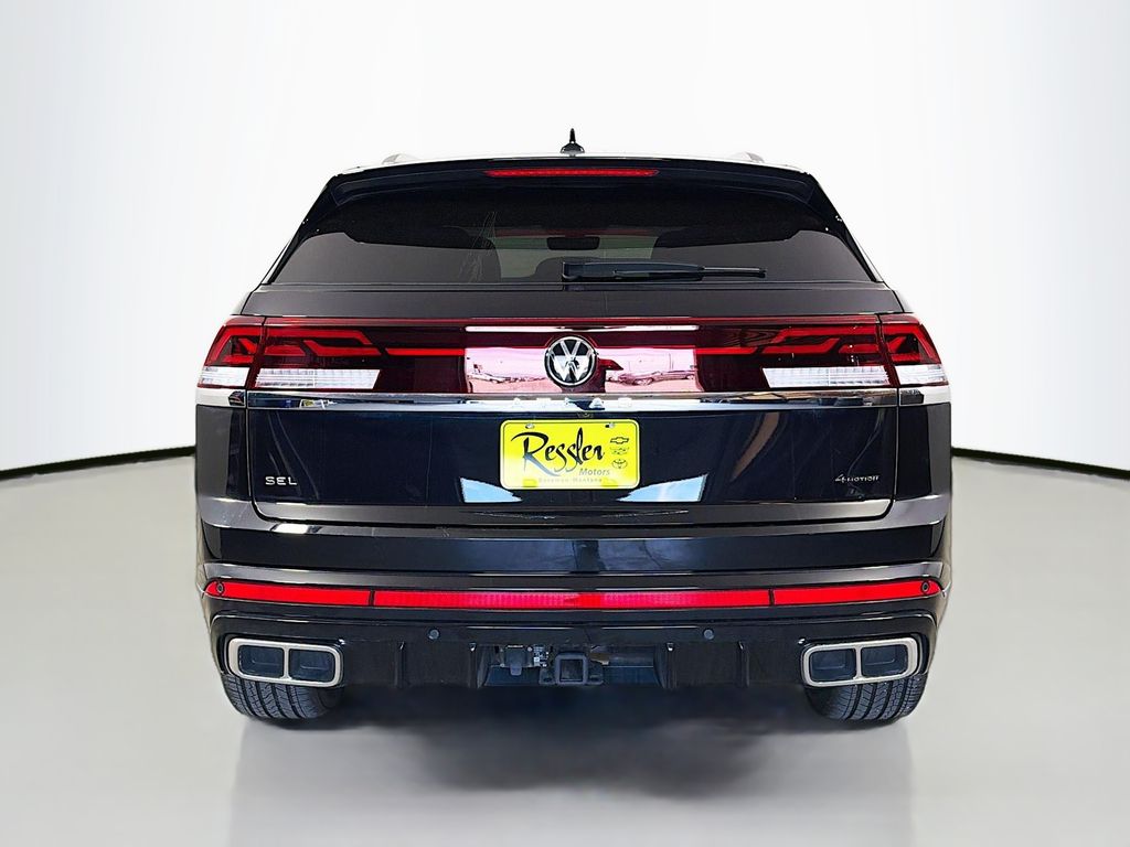 Used 2024 Volkswagen Atlas Cross Sport SUV