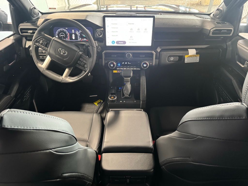 Thumbnail: 2025 Toyota 4Runner - 32