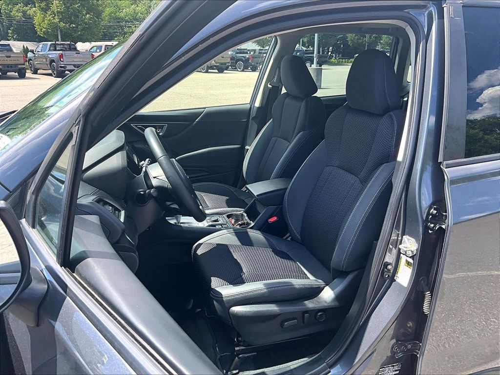 2021 Subaru Forester — photo 10