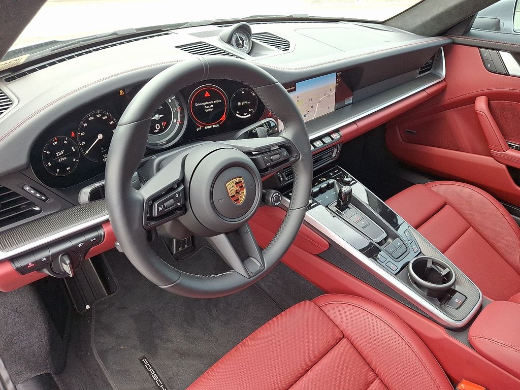 Thumbnail: 2024 Porsche 911 - 13