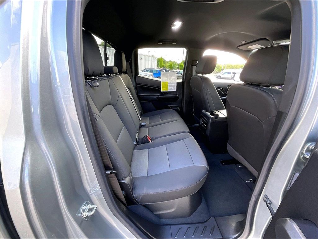 2024 Chevrolet Colorado — photo 16