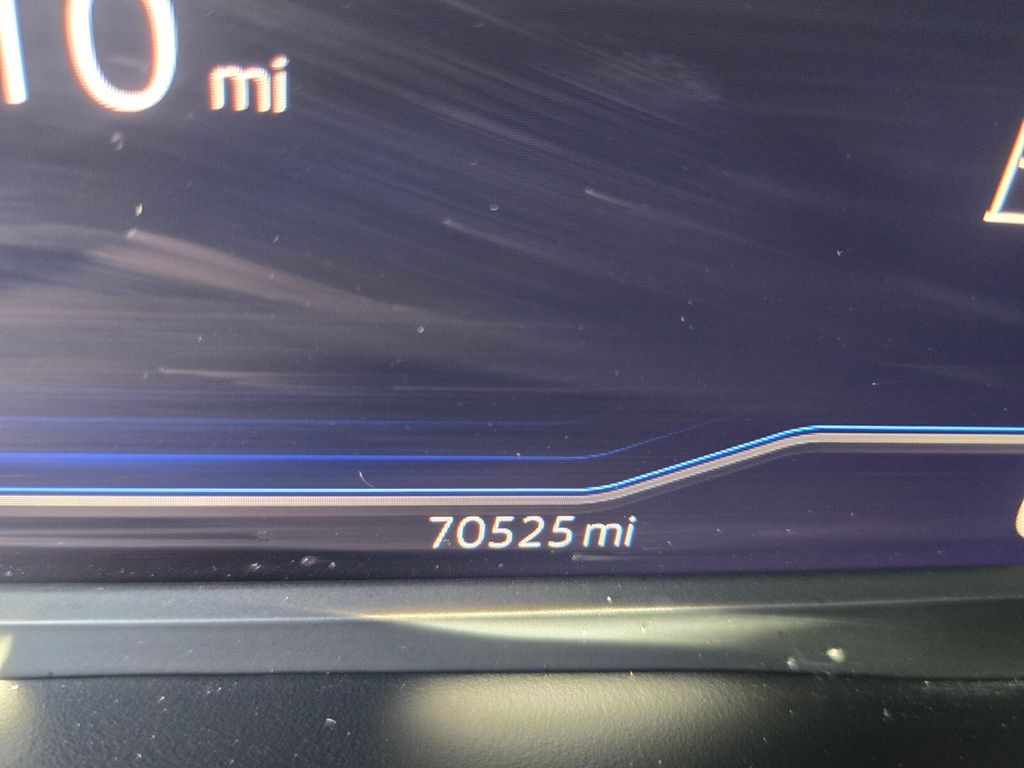 2022 Volkswagen Atlas - $20,600