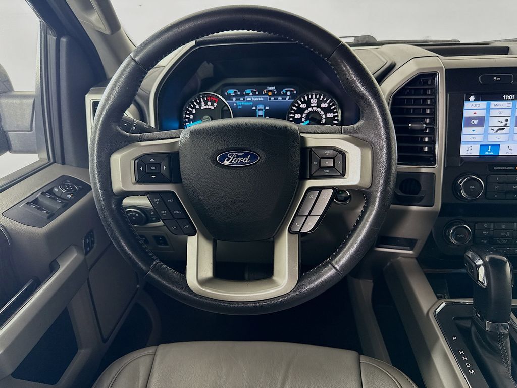 2019 Ford F-150 Lariat 22