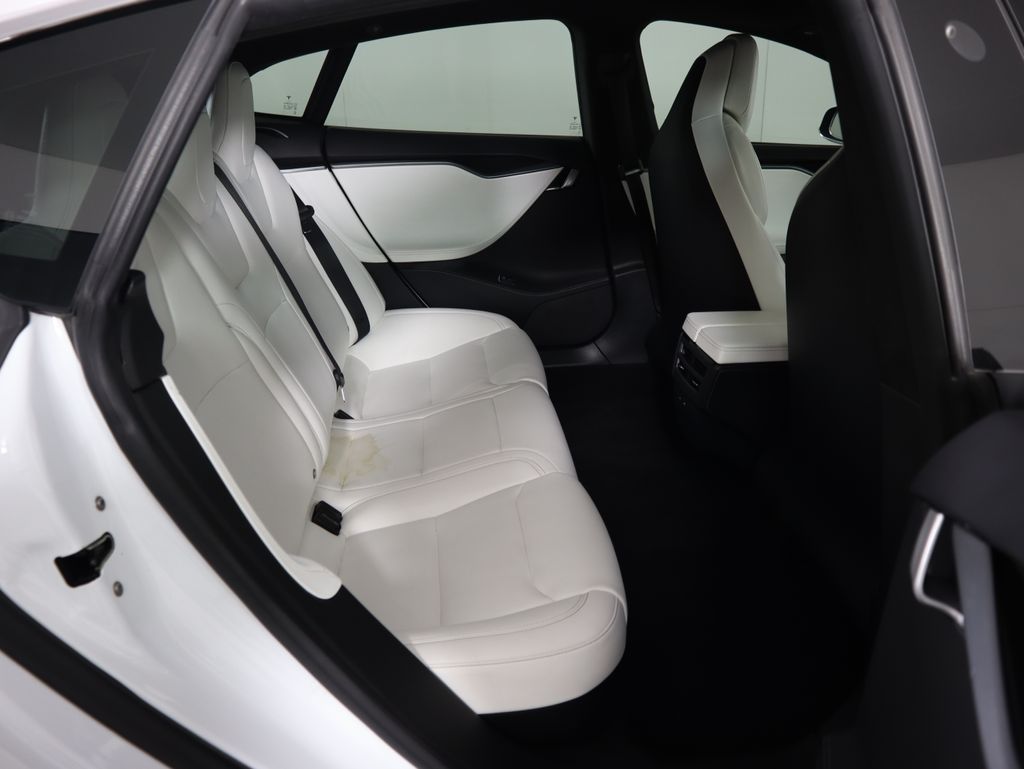 Thumbnail: 2018 Tesla Model S - 23